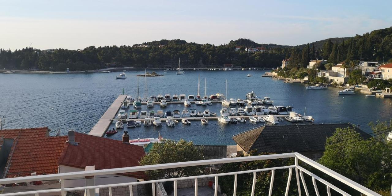 Truly Mediterranean Apartment "Spark" コルチュラ エクステリア 写真