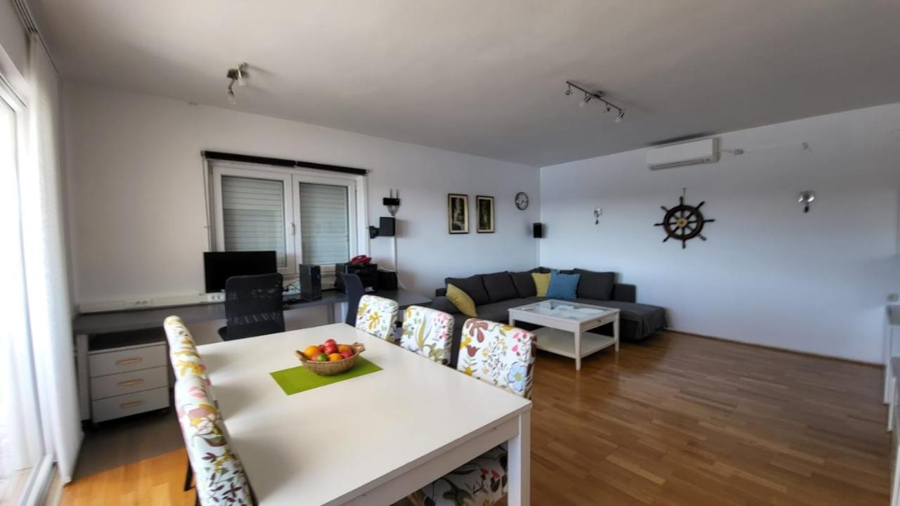 Truly Mediterranean Apartment "Spark" コルチュラ エクステリア 写真