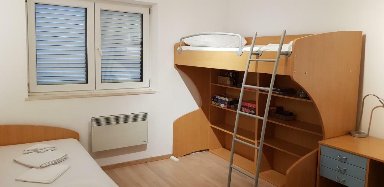 Truly Mediterranean Apartment "Spark" コルチュラ エクステリア 写真